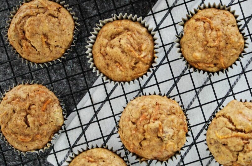 Vegan gulrótarköku muffins með pekanhnetum